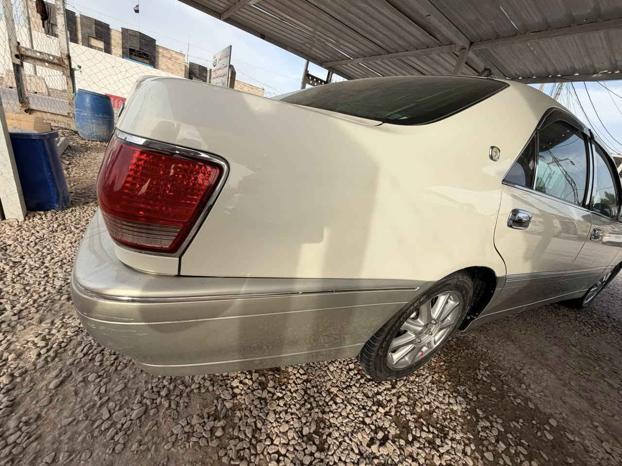 ملكه للبيع جديده كفاله مدفوع كمرك وضريبه جديده فتحه فول ديفور الجبير شاصي75 رقم بغداد تسجيل جديدقرار48 مكفوله من كص وضربه ونقل جثه  سياره جديده سعرها105 شراي يخابرني***********
