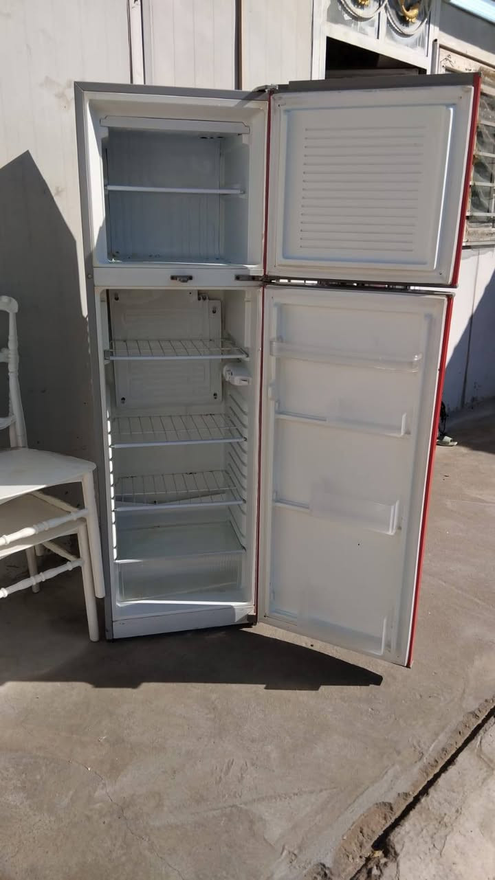 السلام عليكم اغراض للبيع نضيفات جدا البنكات عله 20البنكه والثلاجه سعرها 150متواجد عل فيس


**إذا كنت صاحب هذا الإعلان وتريد حذفه لأي سبب، رجاءا أرسل رسالة إلى الدعم الفني**