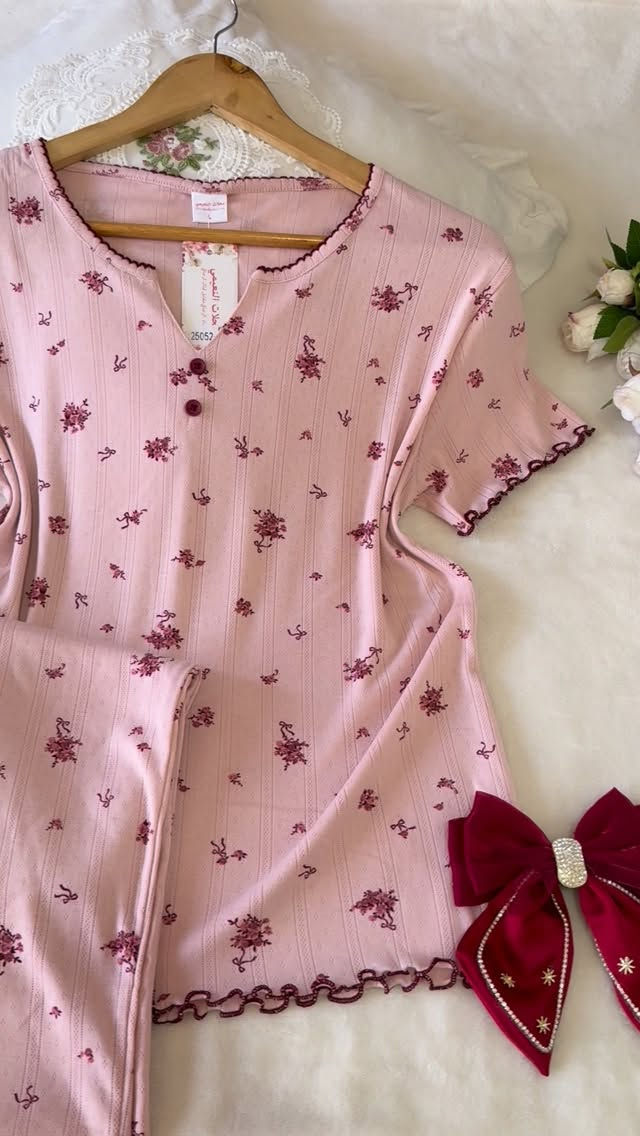 ⁨	⁨	⁨	⁨	السعر16 الف🤍
الخامه تجنن قطني بارد 
القياسات المتوفره 
L xl xxl⁩⁩⁩⁩


**إذا كنت صاحب هذا الإعلان وتريد حذفه لأي سبب، رجاءا أرسل رسالة إلى الدعم الفني**