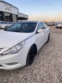 سوتاتا 2011 فول بانوراما  ماعده بصمه كير و محرك شرط.   محرك 2400 بي قط...