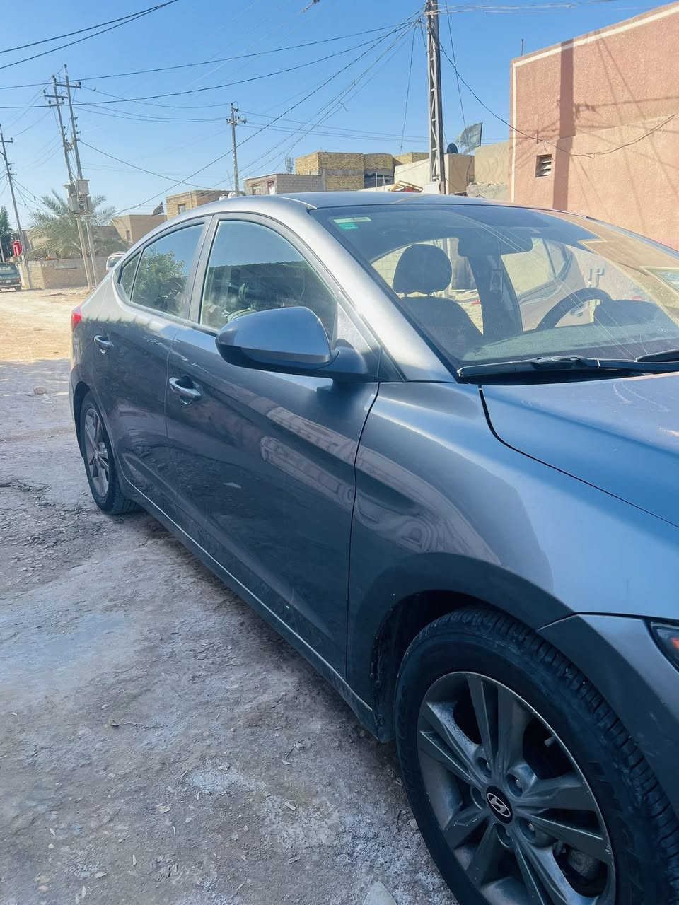 النترا 2018 بغداد خصوصي
اللون فيلي امريكي حادثها في امريكا جاملغ وبنيد فقط 
والسياره باسمي ومشروع وطني 
وتحويلها مايتاخر كبل ثاني يوم 
وصور حادثها موجود الي يحب يتفضل خاص ادزهن اله

والسعر 130 
وبيها مجال قليل حك الجيه 

رقمي للتواصل ***********
