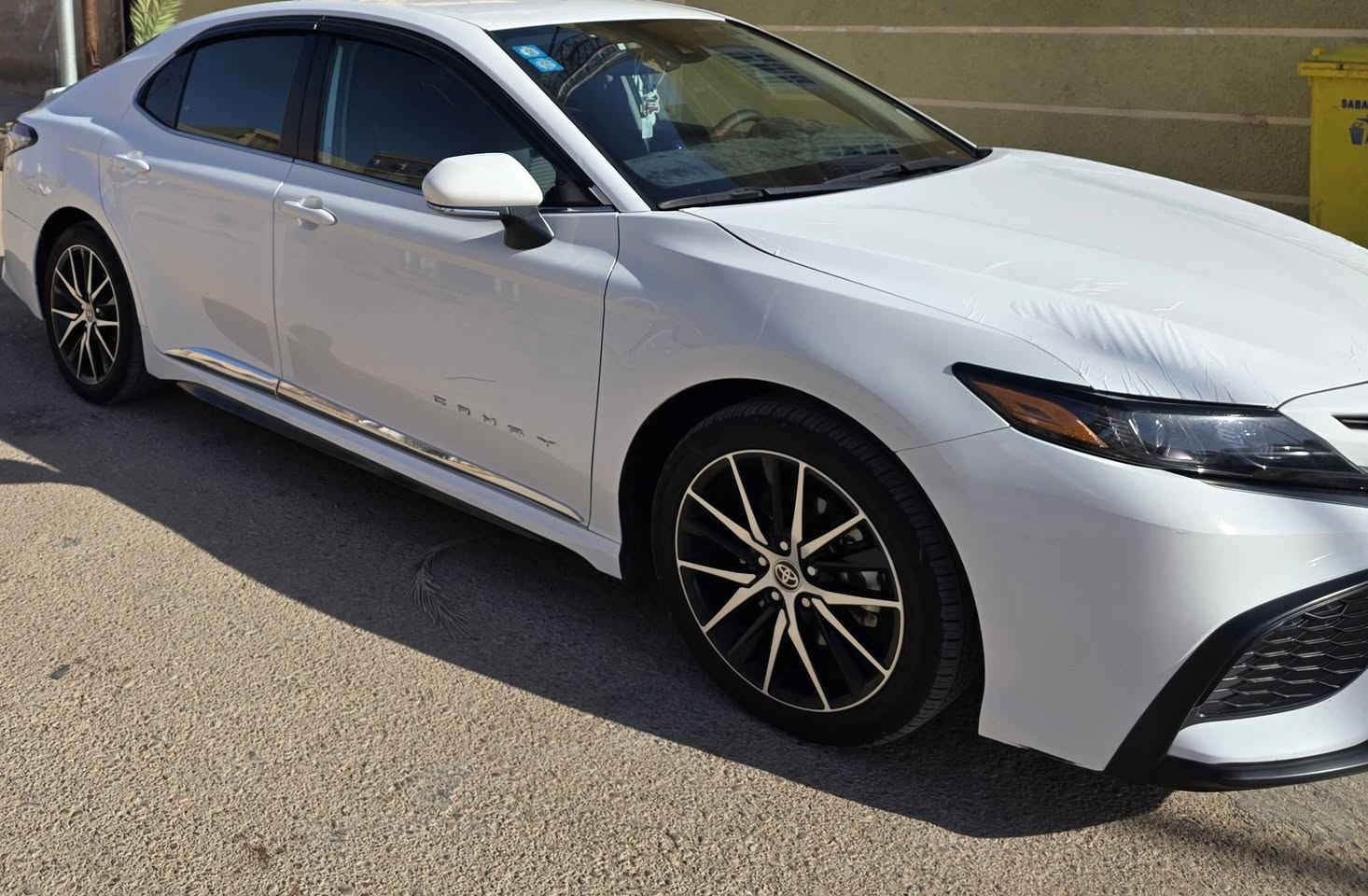 السلام عليكم
Camry SE 2024 / كامري 

السيارة للبيع فقط 💯

السيارة ماشيه 46 الف
محرك ٢٥٠٠
الضرر : بس بارد فقط بل جاملخ خلفي 

المواصفات
• شاشة كبيرة
• كاميرا خلفية 
• رادار امامي
• مانع تصادم
• محدد مسار
• تصحيح مسار
• مثبت سرعه
• مانع انزلاق
• استيرنق متحرك
• تحكم طارة
• نقطة عمياء
• مانع تجاوز
• حساسات مانع تجاوز
• اضوية اماميه زنون LED
• اضوية خلفية LED
• ليد زنون نهاري
• ويل قياس 18
• نظام ECO + TRIP 
• نظام GPS + خرائط
• نفكيشن
• 3 أنظمة قياده ECO / Normal / Sport 
• اوامر صوتيه
• بلوتوث
• مدخل USB 
كفاله كير مكينه
سياره بصمه 
السعر : 210 وبيها مجال 

مكان السيارة فلوجه 

***********
