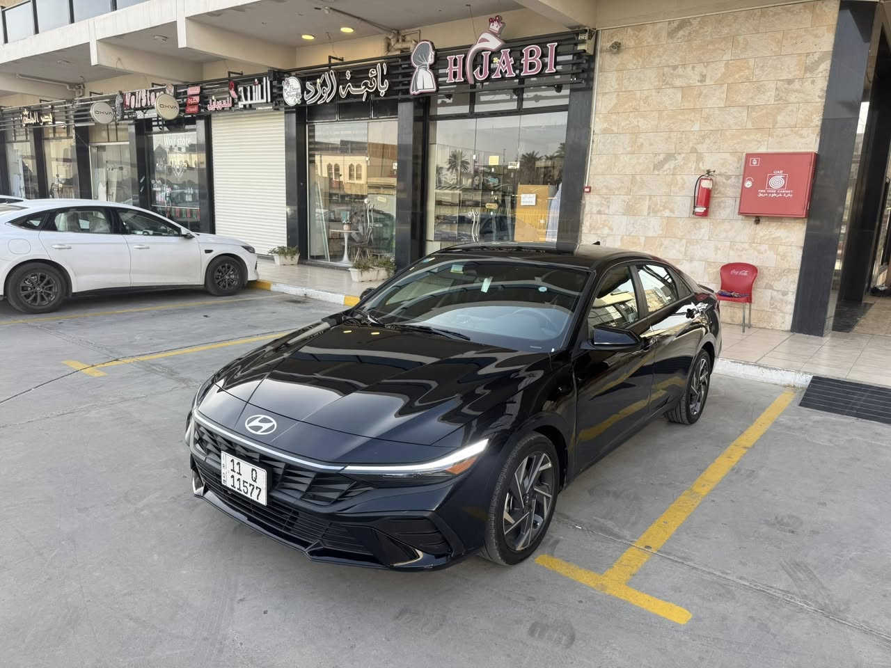 النترا هايبرد SEL  الموديل 2025 وارد امريكي بدون قطرة صبغ وبدون ايرباك ايضا لون اسود ميتاليك الجديد 🔘

المواصفات SEL اعلى شي موجود بالهايبرد :-

🔘سستم صوت من شركة Bose 🔊 + دمام مع امبليفاير

🔘لد امامي + لد خلفي 

🔘دشبول متصل + لد ليزري مخفي مع اناره مخفيه اكثر من 64 لون 🌈

🔘لايت زنون 3 عدسات بلادي مع حاجب لد نهاري 

🔘بصمه تشغيل وايقاف السياره 

🔘حساس امامي + حساس خلفي 

🔘كامرا دواره + حساس 360 درجة

🔘اوتو  هولد 

🔘مود درايف 

🔘اربع مودات قيادة

🔘سايد بريك كهرباء 

🔘رادار  امامي + رادار جانبي + رادار  خلفي

🔘صندوك  ذكي عند الاقتراب 

🔘يدات بوب لمس للبصمه

🔘نظام ترحيب للسائق مع انارة 

🔘تبريد منفصل مع مناخ منفصل للسائق والراكب 

السياره قفله مواصفات جريدة 

كل مواصفات موضحة بصور 

مكاني بغداد _ مجمع الود السكني
الاتصال والاستفسار ….. 
***********
***********
***********
السعر 168$$ وبيه مجال بسيط.
