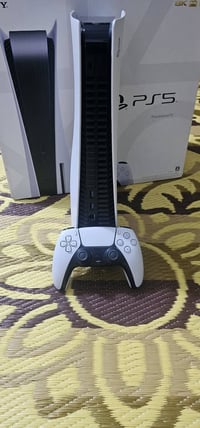 بلايستيشن ٥ • ٨٢٥ جيجا • مهكر اونلاين