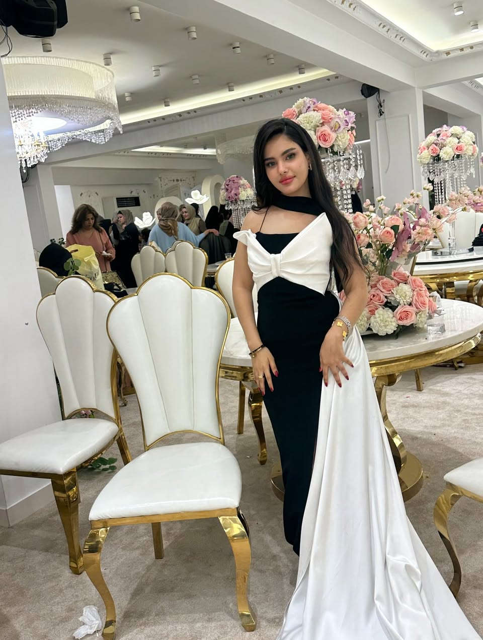فستان مناسبات لبسته مره وحده ماخذته ١٥٠ ابيعه ب٧٥ يلبس قياسm/s العنوان بغداد توصيل 5


**إذا كنت صاحب هذا الإعلان وتريد حذفه لأي سبب، رجاءا أرسل رسالة إلى الدعم الفني**