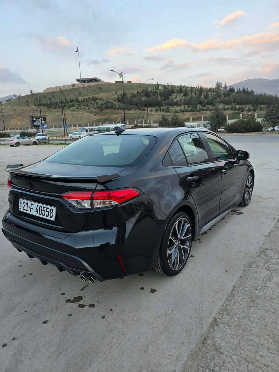 تۆیۆتا کرۆلا 2022 مواسەفات SE بیلاک تۆپ 
46 هەزار مایل ڕۆشتووە 
سەنەوی تا2030 تازەیە
هیچ مەسرەفێکی تێدانیە 
سەیارەکە دو پەڵە بۆیاخی هەیە 
ئێرباگی نەتەقیوە پێشو دوای کەپسە
نموونە لە جوانی و پاکی 📥
گێر و مەکیەنەی بەشەرت 
هیچ کێشەیەکی تێدا نییە 
ژمارەی خاوەنەکەی 
*********** السليمانية, العراق
