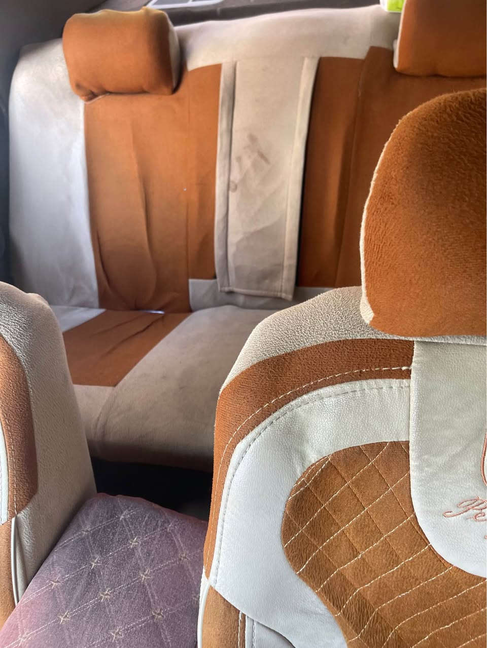 سيارة بطة للبيع او المراوس 
***********
*********** البصرة, العراق
