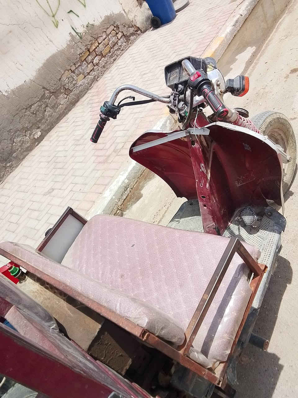 ستوته معوقين موديل 18نضيفه بيها دخان عوزها رنكات مكاني دوانيه ***********
