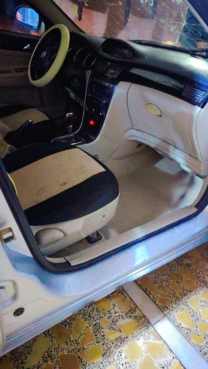 دونج فينج 2015 للبيع او مراوس حسب الرغبه
السياره كفاله كص وعشاير وانتر بول وحادث قوي
ادوات بس شاغر يعني سنويه ورقم ع الشاصي شرط حاسبه
كفاله مكينه وكير
رقم اربيل سنويه وملسق جامه واذا تريد وكاله باسم المشتري
السياره مكانهه بالبصره
رايدها ب٢٩ ورقه وبيه مجال قليل جدا
للاستفسار على الوتساب
***********
