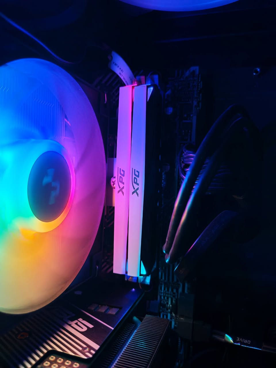 XPG 2x8 2666Hz RGB XMP
قطع نظيفة مضمونة
سعر 120 الف
متوفر توصيل
للاستفسار ***********
متوفر واتساب
