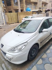 بيجو فرنسي 307 محور كورلاه بكاجو سياره بس نقص كيجات كلو متر سياره جاهز...