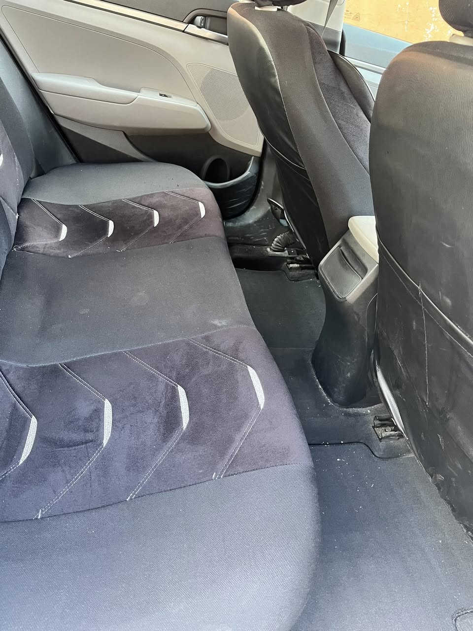 النترا امريكي 2017 محرك 20
ماشية 58 الف فقط
رقم دهوك
محرك وگير 100 ٪؜ وغير مفتوح
بدون ضرر وبدون صبغ 
ويل كب واطارات جديدة
يوجد تقليم بسيط في البوند جهة اليمين يمكن رؤيته في الصورة ويوجد تقشر بسيط يمكن رؤيته في الصورة
السيارة جاهزة 100 % وبدون اي نقص
السنوية باسمي وصالحة لغاية 2029 
وجاهزة للتحويل فوراً
السعر 125$
البيع بالنقد فقط


**إذا كنت صاحب هذا الإعلان وتريد حذفه لأي سبب، رجاءا أرسل رسالة إلى الدعم الفني**