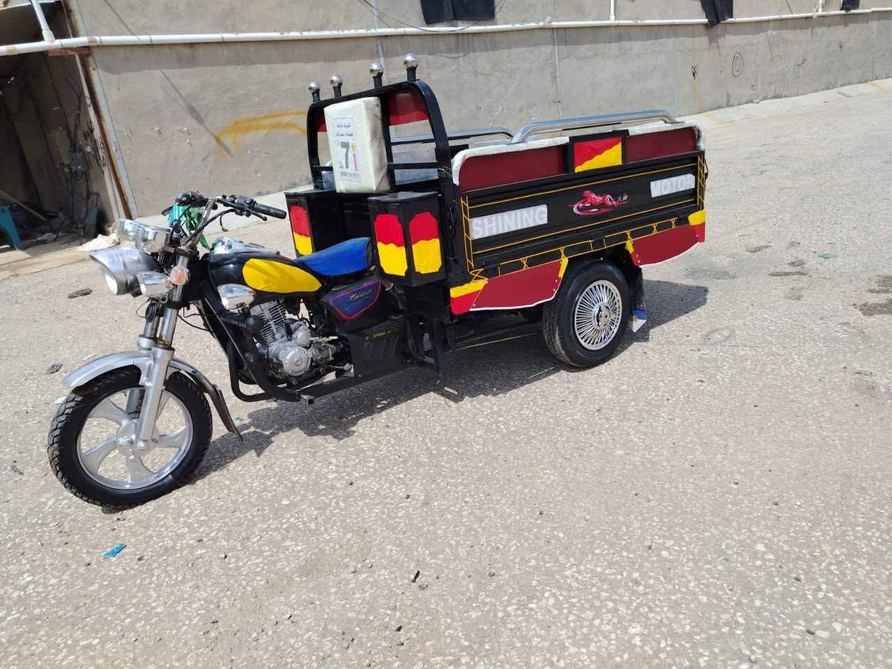 ستوته للبيع موديل 20 اوراق اصولي كهربائيات شغاله السعر ١٤٠٠
***********
