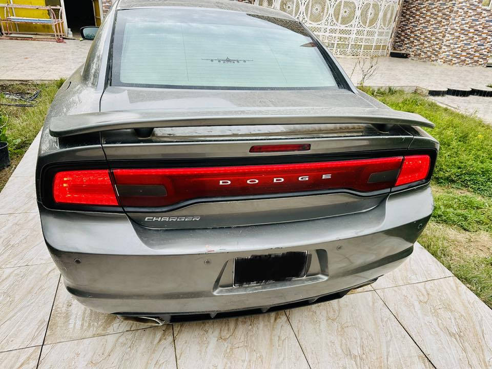 يالله مكلف بلنشر *********** جارجر 2014 خليجي كفاله سياره مرمزه ع شاصي شرط الحاسبه رقم وسنويه نكليزي 2030 مكينه وكير 3600 تبريد تدفئه كفاله عامه سعر 56 وبيه مجال
