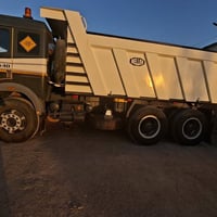 مارسيدس قلاب • موديل ١٩٩١ • بدي عمل