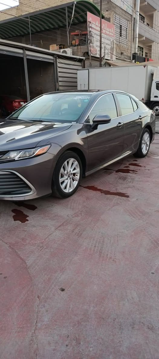 السلام وعليكم عندي كامري البيع موديل 2023 السياره كفالة عامة حتة من التكحيل فقط تقرير ماشية 37 m.          نص مواصفات السيارة رقم بغداد بسمي تحويل ثاني يوم مكاني بغداد حي اور الاستفسار *********** ابو مصطفى
