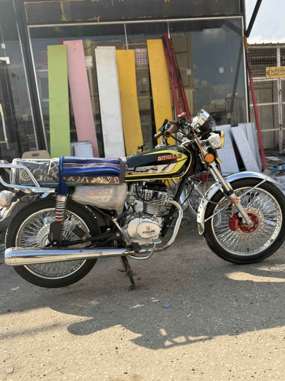 سلام عليكم تايكر سونك موديل 2025 طالعه ب26 مكفوله كفاله عامه اوراق مال معرض دراجه وكاله بعدهي شخط مامشخوطه سعرها 700 وبيه مجال بسيط شراي يتصل ***********
