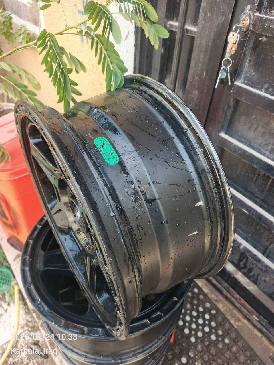 ويل حجم 16 ماركة KMC
5 استد اخو الجديد
مكفول لا عواج ولا طخة اخو الجديد

السعر 525 الف 
المكان كربلاء 

***********
