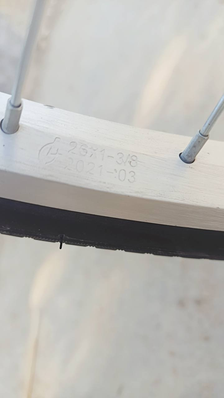 *********** بايسكل حجم 26 بناتي والسعر على الخاص ولا يريد يخابرنا هذا الرقم واهلا وسه
