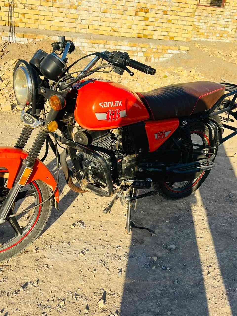 السلام عليكم للبيع دراجه سونك مديل 2023دراجه مال جناي ما متعوبه مكانه قلعه سكر رقم بسمي  ***********
