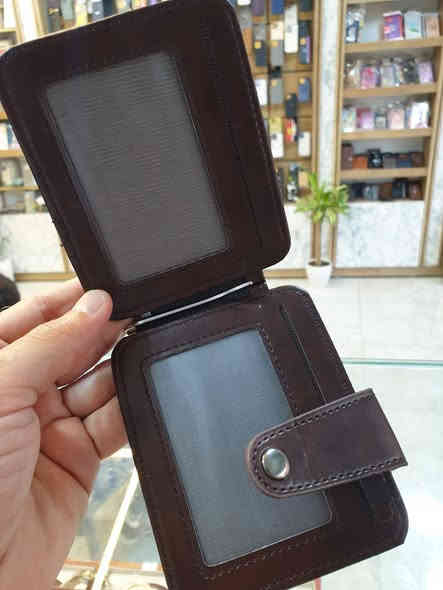 أرقى المحفظات الرجالية الجلدية الأنيقة والمتميزة 💯✔
محفظة باجات + نقود 👍
متعددة الاستخدام 💯✔
.........
5.000  دينار فقط
.........
🚕🚕متوفر توصيل لجميع المحافظات🚕🚕
.........
رمادي شارع التجنيد . خلف مستشفى الصفوه 🚦🚥🚦 
قرب تقاطع الصياغ او قرب جامع الحاج كسار
☎️***********☎️
☎️***********☎️
