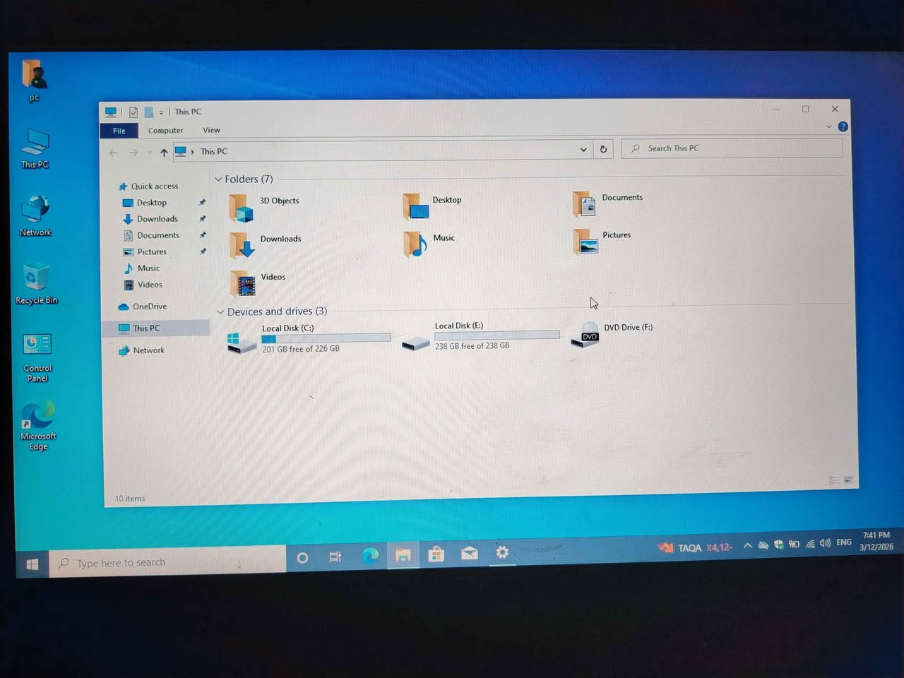لابتوب dell للبيع السعر 125 الف دينار كلشي موضح بالصور بغداد, العراق


**إذا كنت صاحب هذا الإعلان وتريد حذفه لأي سبب، رجاءا أرسل رسالة إلى الدعم الفني**