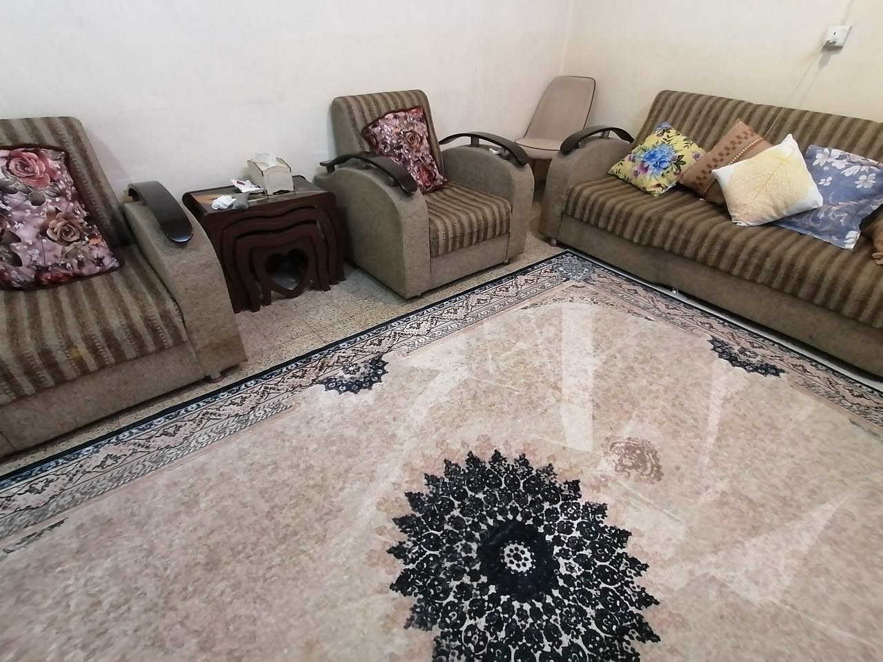 غراض للبيع بسعار رمزيه جدا


**إذا كنت صاحب هذا الإعلان وتريد حذفه لأي سبب، رجاءا أرسل رسالة إلى الدعم الفني**