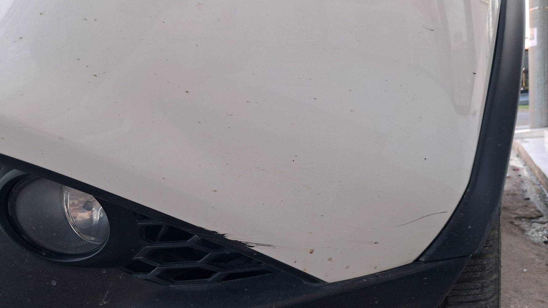 ماشيه 57 الف و مكينه مفتوحه نوع السيارة نيسان جوك ستيشن بدون تيربو مكينه 1600 تخم تايرات جدد موديل 2018رقم انكليزي