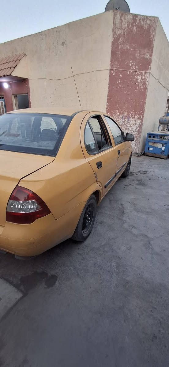 سلام عليكم طيبه لبيع  2015 سياره جديده كير محرك مكفول تخم تاير 
***********
