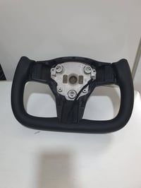 جميع اكسسوارات تسلا متوفرة و 07764444224