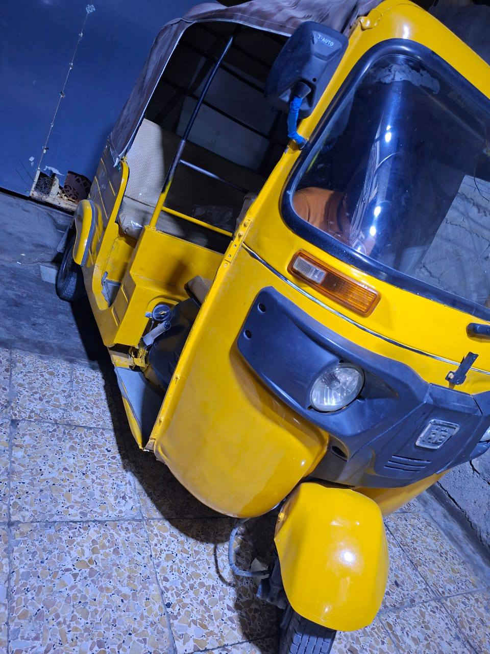 السلام عليكم للبيع تكتك مديل 2019 مكفوله من الضرربه معمره تعمير عام مصبوغه تكتك مكفوله من الضربه والجفيه
مكينه مكفوله شلعه ومعدل صوتهاا ناعم تكتك الله شاهد نضيفه كبل الشارع ربع ماذب عليهاا اواق كامله اتكفلك بل ترقيم مكاني بغداد جسر ديالى القديم السعر 4500وبيها مجال هذه رقمي *********** ملاحضه مكلف بل نشر
