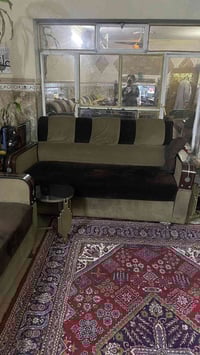 تخم ضخم شغل عرااقي توصا تكمه يتكون من 5قنفاتكبيره و1مقعدين مجمع 17مقعد...