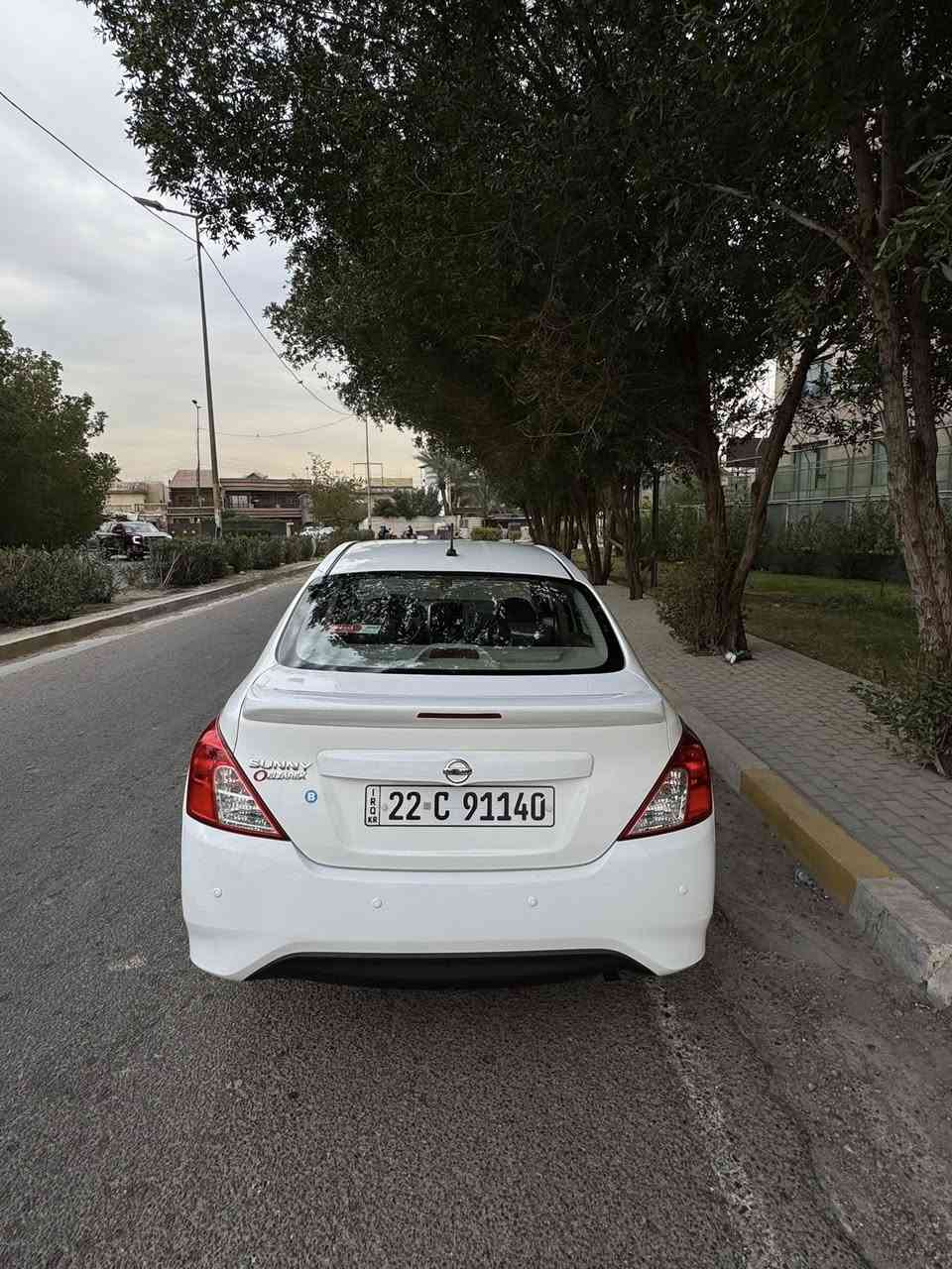 السلام عليكم
نيسان 2024 

جديدة بمعنى الكلمة 

مدوشمة كاعيه وتنته وسفريات

سيارة كاملة ع اخر حباية

نظافتهه ميه بالميه 

الصفاح موس 

ملاحظتين خشم الجاملغ الايسر بارد اصبعين 

الجاملغ الخلفي رصعة صغيرة فقط ع كد 3 اصابع

والبقية كفاله عامه

الممشى 37

السعر 115 وبيها مجال

عنوان بغداد حي العامل 

*********** الاتصال الشراي فقط
