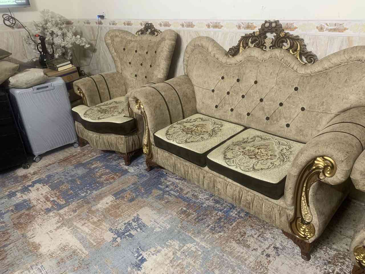 تخم نظيف / 14 مقعد للبيع
الاتصال على الرقم ***********
