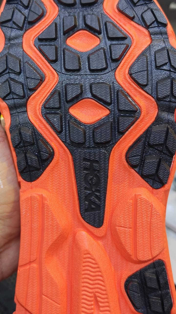 متوفر حذاء هوكا قياس 40 بضاعة dhl كارتون موجود وصنع فيتنام قطعة تخبل سعرها 25


**إذا كنت صاحب هذا الإعلان وتريد حذفه لأي سبب، رجاءا أرسل رسالة إلى الدعم الفني**