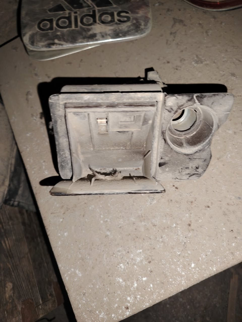 سلام عليكم ورحمة الله اخوان قطع قيار مال كرسته وراس الثور وبطه العنوان بصره قبله حي القائم ***********
