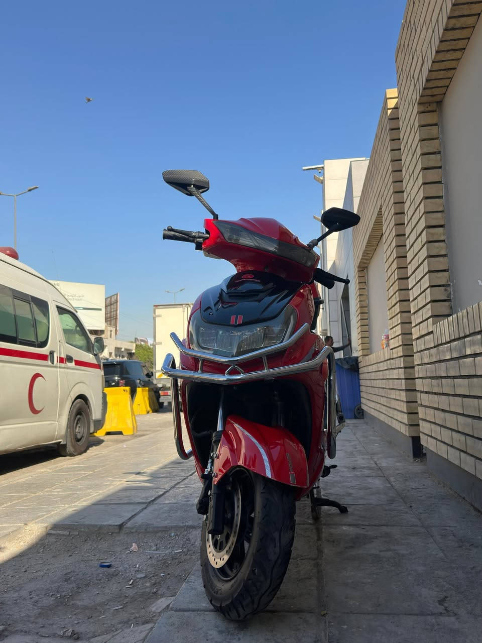للبيع دراجة من شركة جوهرة البحرية
🔴 اللون: أحمر وأسود
🔴 الحالة: جيدة جداً
🔴 الاستخدام: شخصي وخفيف
🔴 الدراجة نظيفة وجاهزة للاستخدام
🔴 السعر المطلوب: 900,000 دينار عراقي والسعر قابل للنقاش البسيط بعد المعاينه

الدراجة بحالة مرتبة وما تحتاج أي مصروف،  للأستفسار ***********
