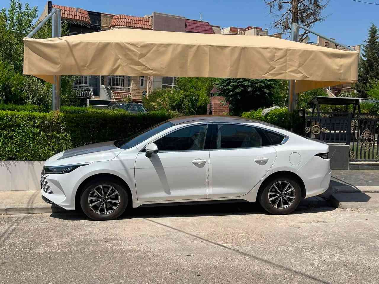 Byd destroe بيوادي ديستروي هيجي نيه موديل2025 ته نيا ٨ هه زار رويشتوه ره قم هه وليره نرخي 133$مجاليكي كه مي تيدايه موبايل ***********
