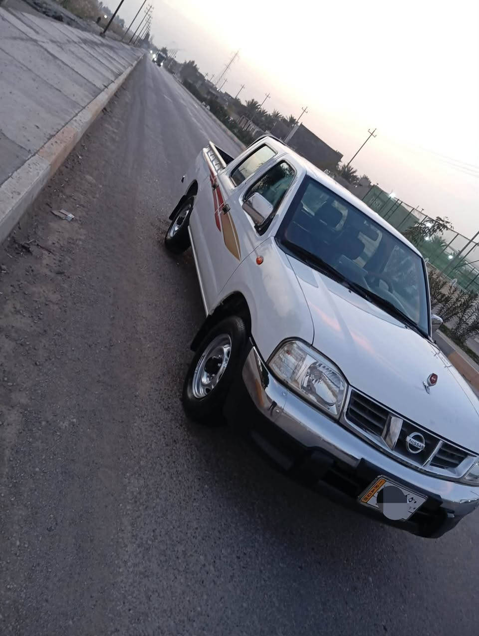 بسم الله الرحمن الرحيم
للبيع بيكم نيسان شبوط موديل 2010 ياباني محسن رقم ديالى مشروع وطني بسمنه جام كهربائي دبل رون كامل مواصفات كير محرك استندر مكفولات تبريد ثلج وتدفئة 
السياره مكفولة السياره بيه شاشه لامس اندوريدر حديثه تدعم جميع التطبيقات تدعم تطبيق ابل كار بلي والخرائط كامره خلفيه دواره  دوشمه جديده. ارضيه جلد تخم تاير نظيف 
السياره بل حقيقه أحله من الصور
السعر 138
مكان السياره ديالى بعقوبة 
للاتصال بالرقم ***********
