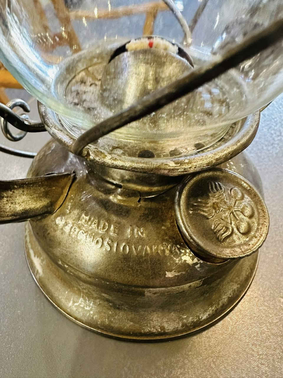 فانوس نفطي صناعة جيكسلوفاكيا 
*********** واتساب المحل في السليمانية يوجد توصيل
