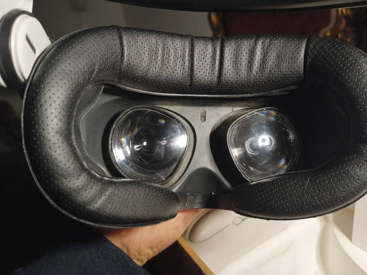 نظارة واقع افتراضي مراوس او للبيع
مراوس وي سيريس اس او بيع بسعر 250 الف
نظارة meta quist 2 
مساحة 128g
يجي وياها ستراب عدد 2 
نظافتها بالصور
الموقع بغداد الدورة 
خاص او واتساب ***********
