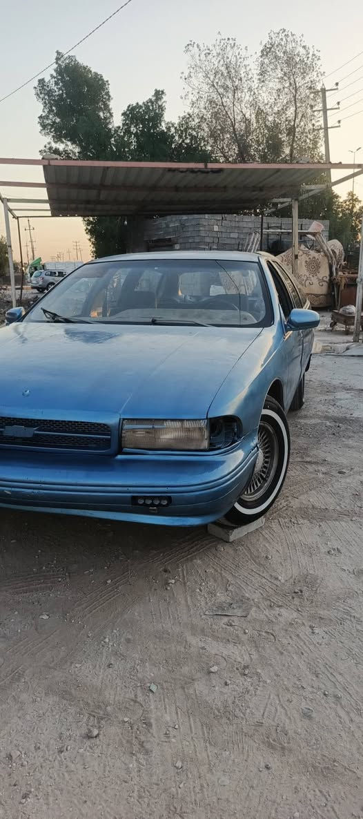 دولفين للبيع أو مراوس مكينه وكير حاويه v6السعر26رقمي***********مكاني النجف
