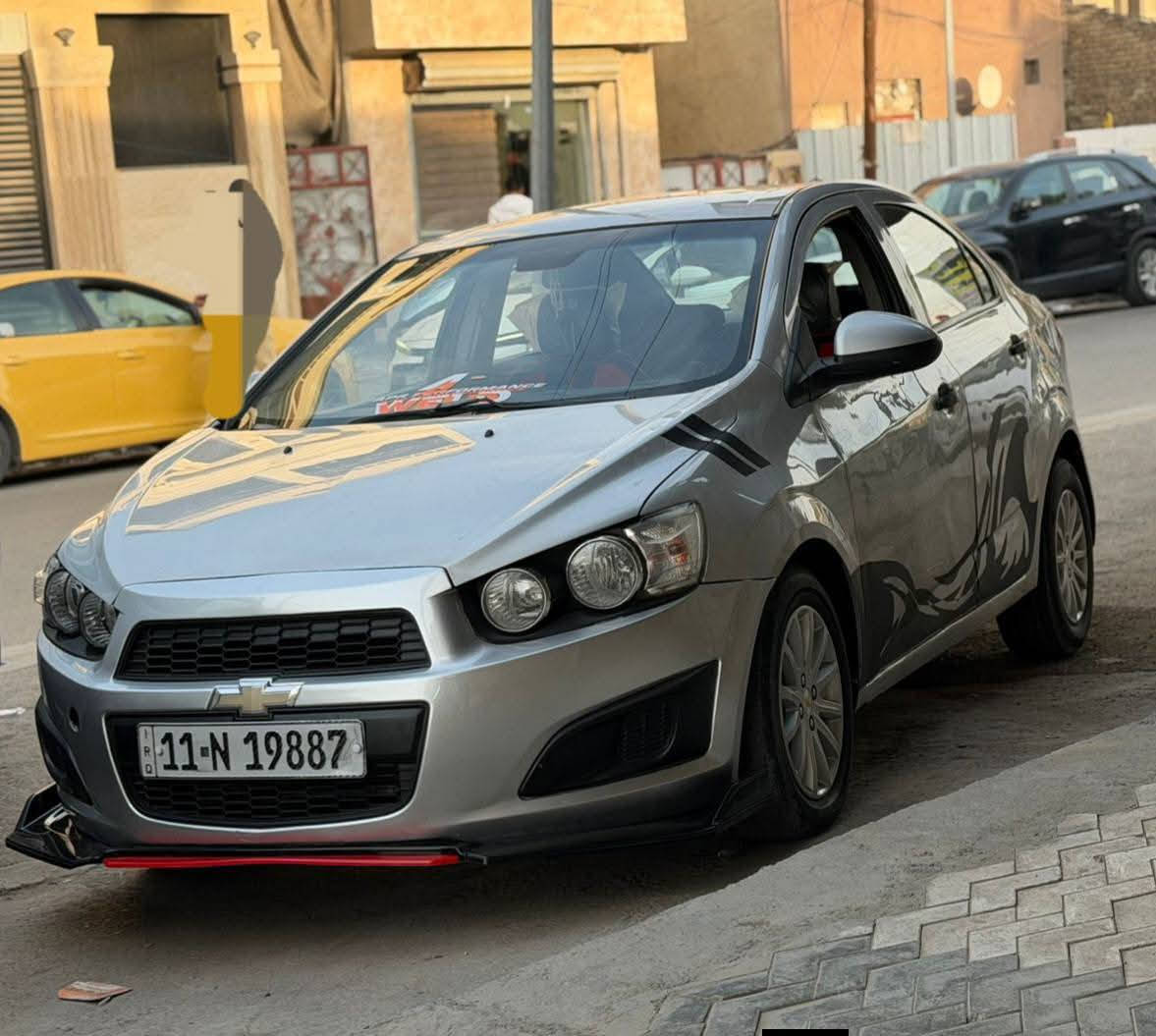 سلام عليكم للبيع شوفرليت سونك افيو 🚘 رقم بغداد انكليزي
موديل 2012 ⭐
وارد خليجي ⭐
مكينه 1800 ⭐
كير مكينه خير من الله  ⭐️
3 قطع صبغ بدون حادث ⭐️
ويل كب رياضي⭐️ 
شاشه تاب اصليه⭐️ 
صدر جديد⭐️
تخم تاير جديد ⭐️
 باتري جديد ⭐️
مغلفه كشنات وارضيه ⭐️
السعر 65 
*********** بغداد
