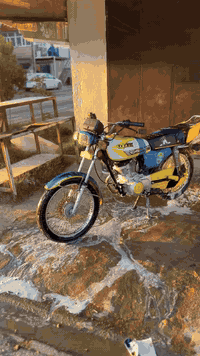 سلام عليكم تايكر البيع موديل 23 كفاله دراجه حلوه كامله محرك كهربائيات كلهة شغاله مكان ديالى بعقوبة  تقاطع القدس ستفسار عل رقم ***********
