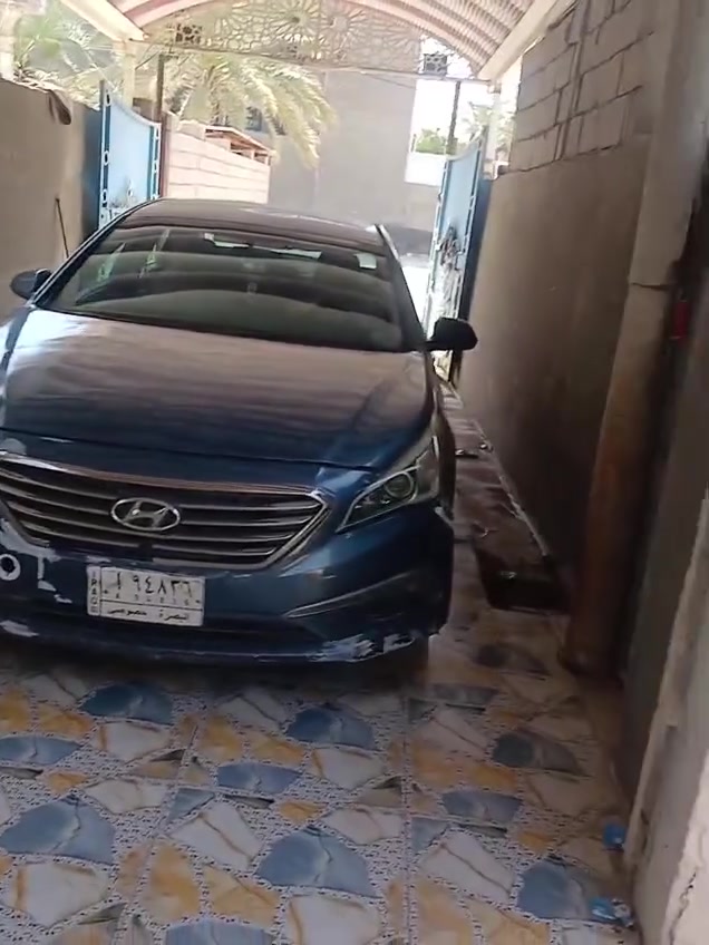 سياره خير من الله 2015 مري كهرباء  تبريد شغال كير اوتو شاشه كامره خلفيه
عليه كمرك 20 ورقه الشراي يجي خاص رقمي *********** 
صاحب السياره بخور الزبير رقمه بس عندي انه مشتري السياره من المعارض
