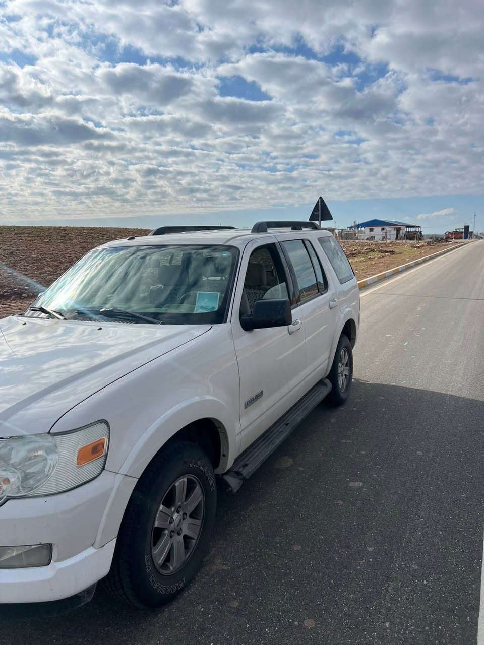 ٢ قتحە بۆیاغە گێڕو مەکینە بەشەرت

0750 788 2518 كويسينجاك, أربيل
