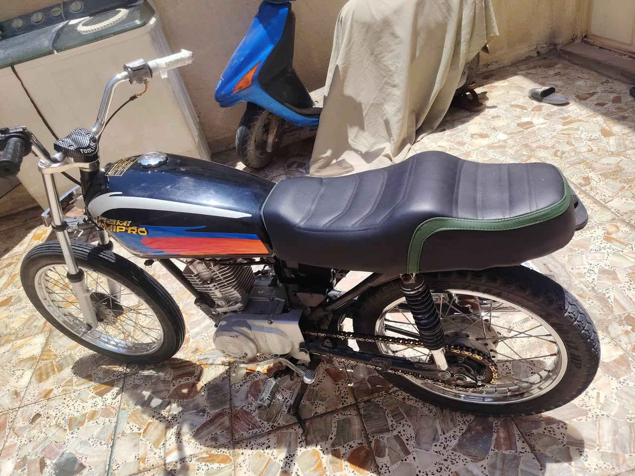 كلك البيع سعر خاص مديل 24


**إذا كنت صاحب هذا الإعلان وتريد حذفه لأي سبب، رجاءا أرسل رسالة إلى الدعم الفني**