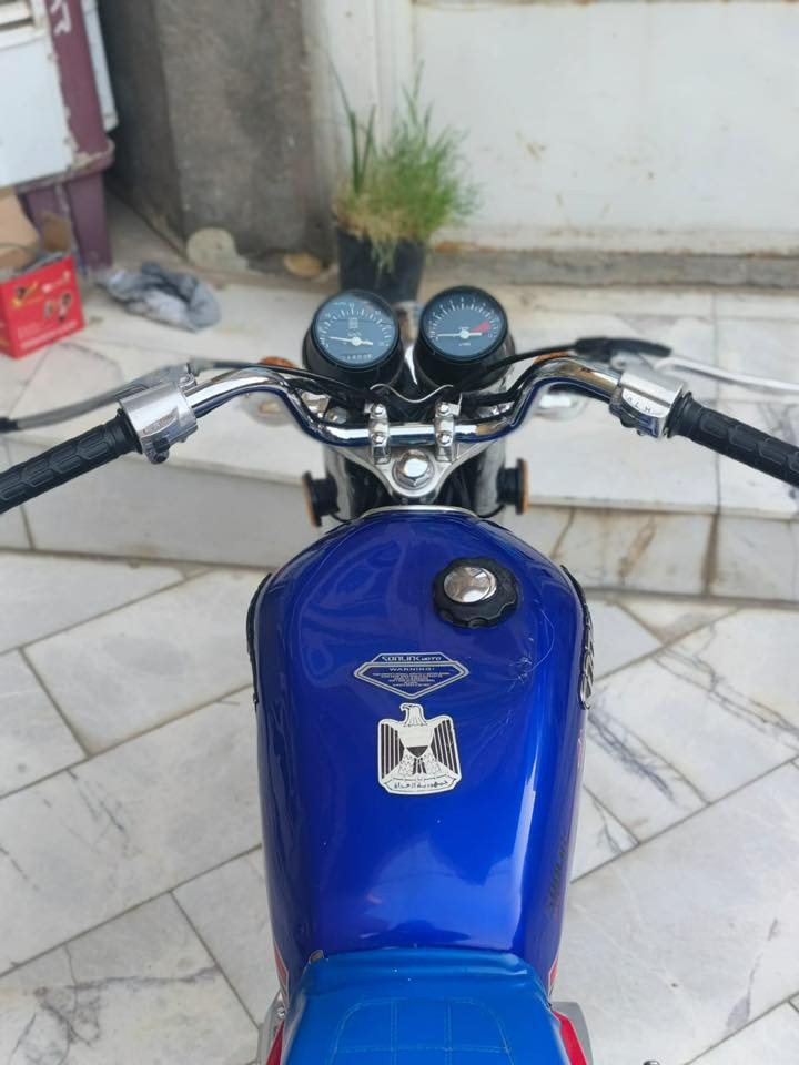 ‘
مستعجل عليها
مديل 23
أوراق اصولي
كلش جديده توين مطلعا من معرض الكرار 
رقمي *********** للشراي
