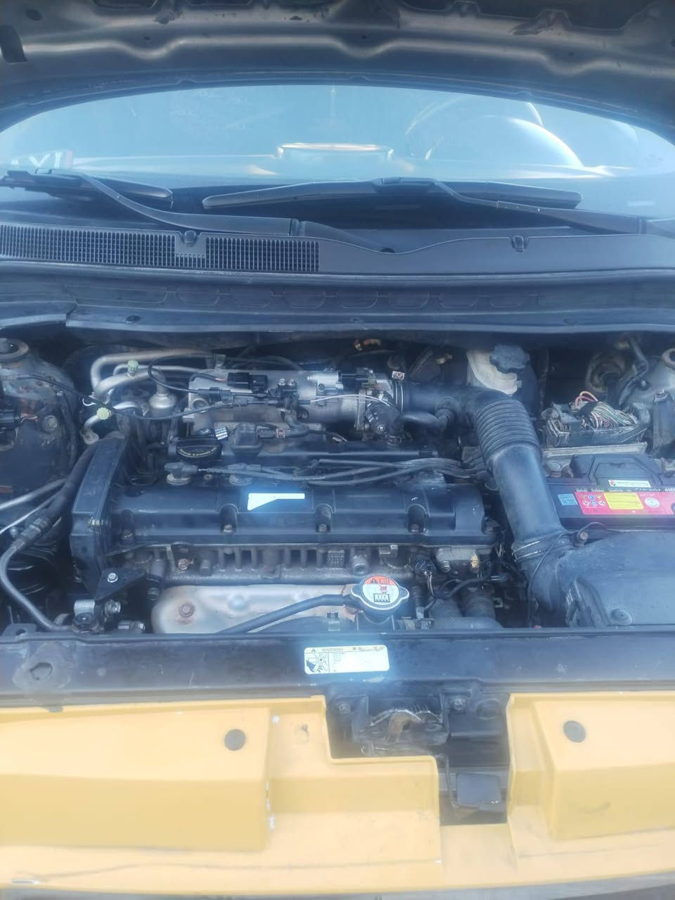 السلام عليكم....للبيع صول موديل 10وارد امريكي حادثها جاملغ وبنيد وبيها تعمير بدايه الجتف سياره نظيفه جدا كهربائيات عالبلاد محرك النترا المرغوب 2000بي تبخير قليل جدا كير جديد تخم تاير جديد عارضها 68مكاني الغزاليه *********** بي وانساب
