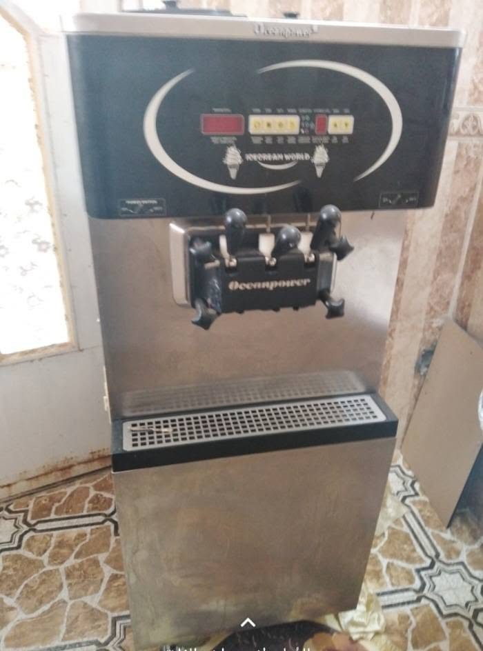 للبيع مكينه موطه استخدام موسم واحد وبيها خوش ربح الله شاهد احسن شغل لكن توفه صاحب  المحل وتم بيع جميع الاغراض
ثلاجه مال غرفه نوم نضيفه فوول حجم وسط استخدام كم شهر كلش جديد اخت الجديد ام احمد


**إذا كنت صاحب هذا الإعلان وتريد حذفه لأي سبب، رجاءا أرسل رسالة إلى الدعم الفني**